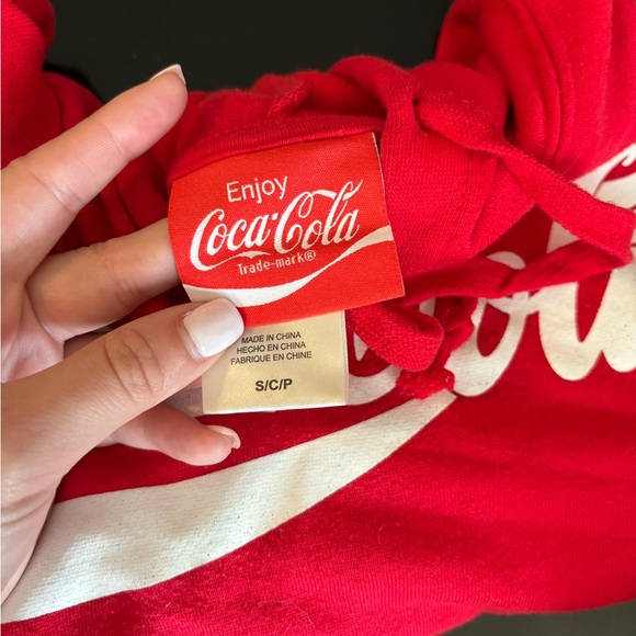 Coca-Cola Red Cropped Sweatshirt - Picture 6 of 7